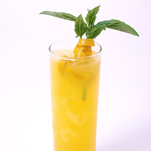 Mandarin Basil Refresher