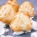 Caramelized-Pineapple-Macaroons-600