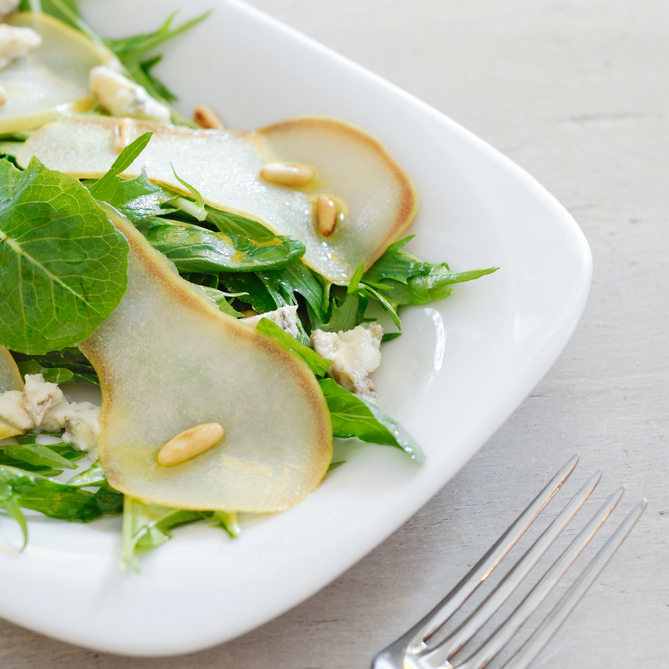 White Balsamic Pear Dressing with Winter Greens