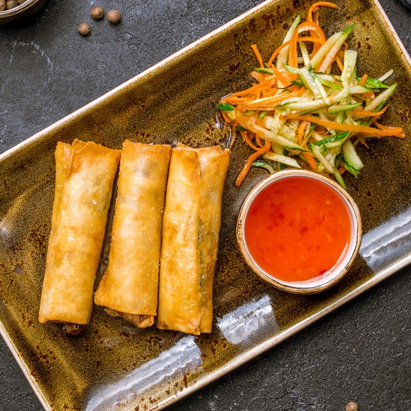 Eggrolls with Spicy Mandarin Tangerine Dipping Sauce - The Perfect ...