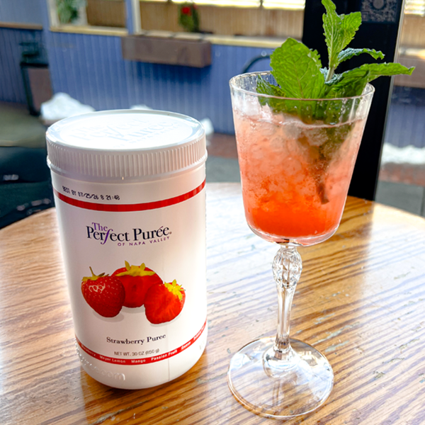 Strawberry Rhubarb Spritz